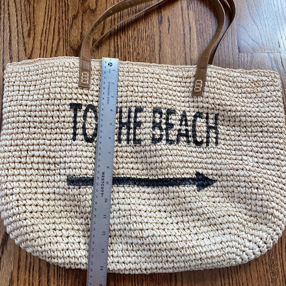 Beach tote- straw - Picture 7 of 9